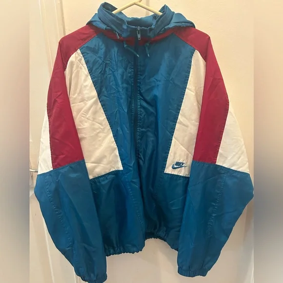Nike 90s style windbreaker - Picture 2 of 4